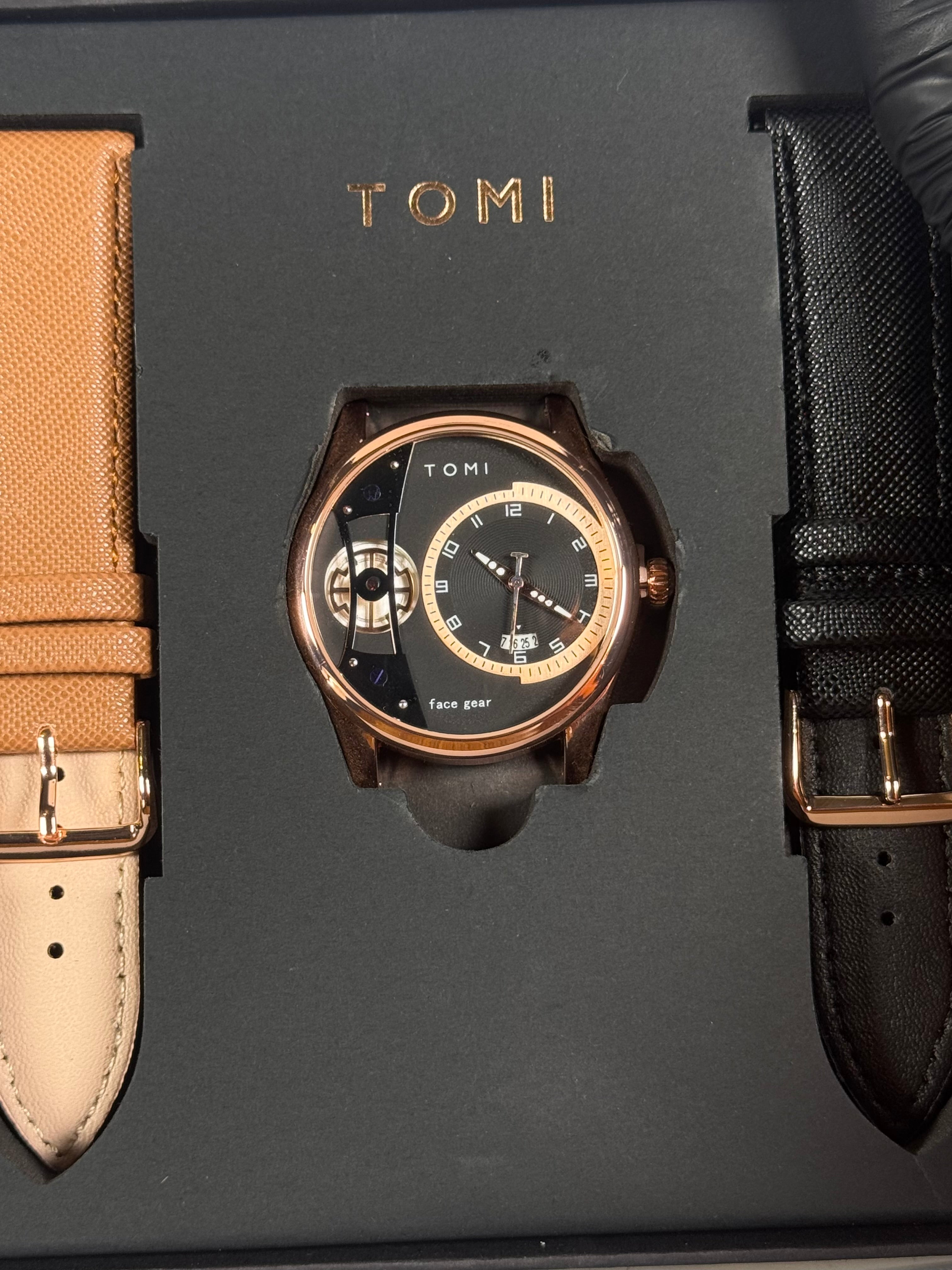 Legalwears Trendy Rose Gold Watch with Two Interchangeable Leather Straps – Black & Tan