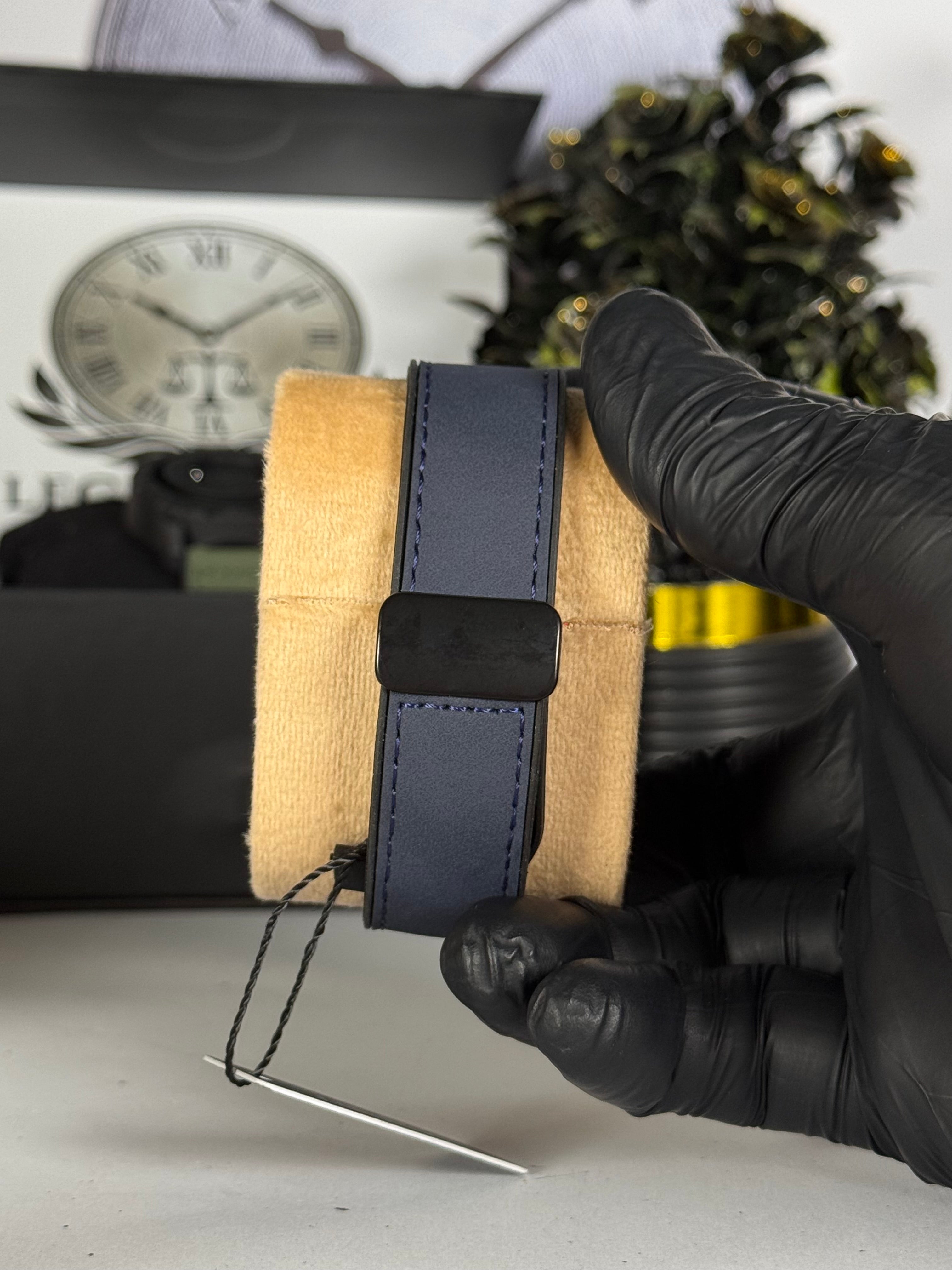 HERYI Blue Silicon Leather Strap Men’s Watch with Rotating Dial | Modern Analog Watch | Legalwears